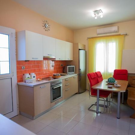 Sofia'S Delightful Apartment Argosztóli Kültér fotó