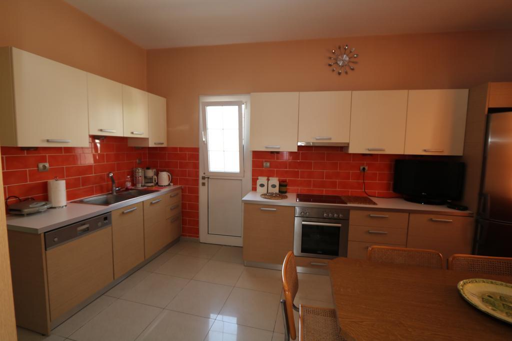 Sofia'S Delightful Apartment Argosztóli Kültér fotó